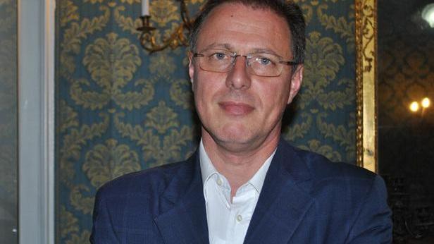 Carbini: basta liti e scuse la crisi è solo colpa nostra