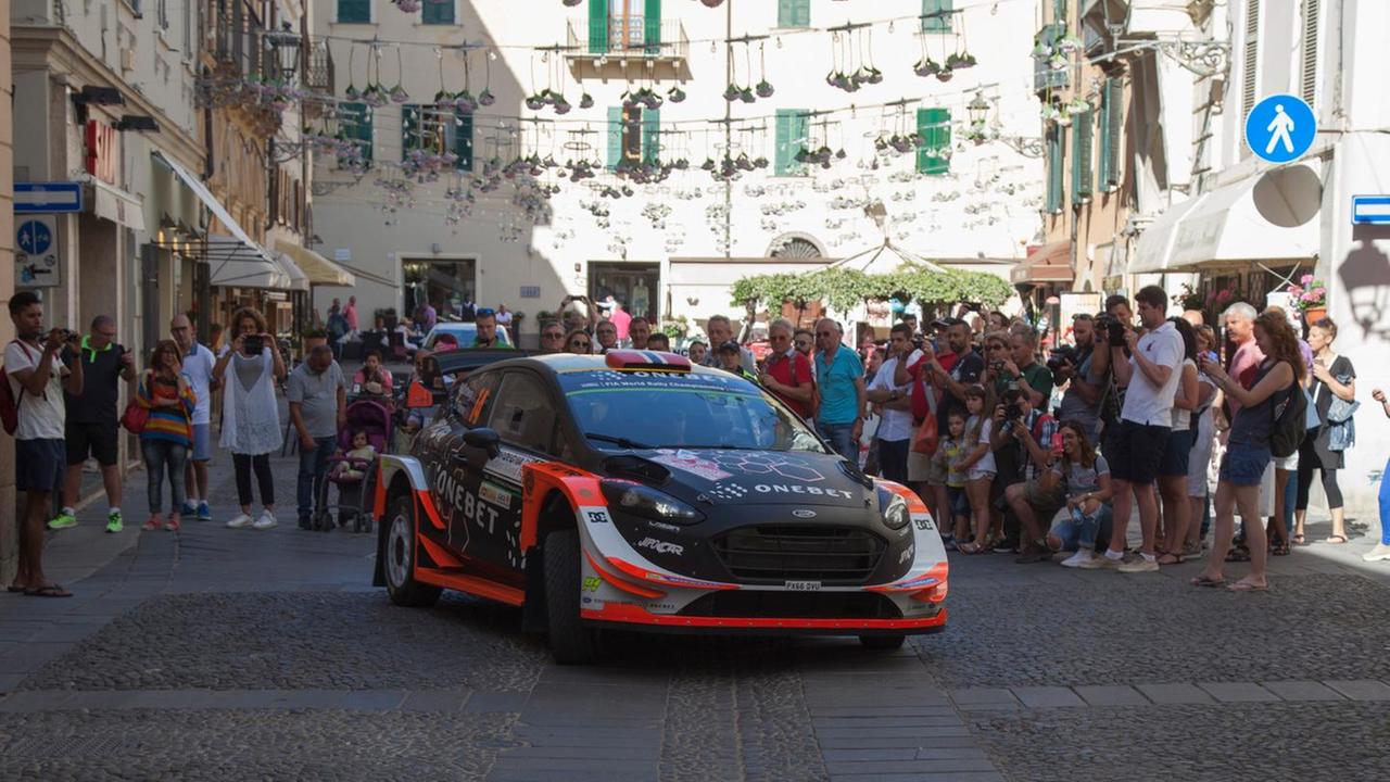 Il mondiale rally di Alghero scalda i motori