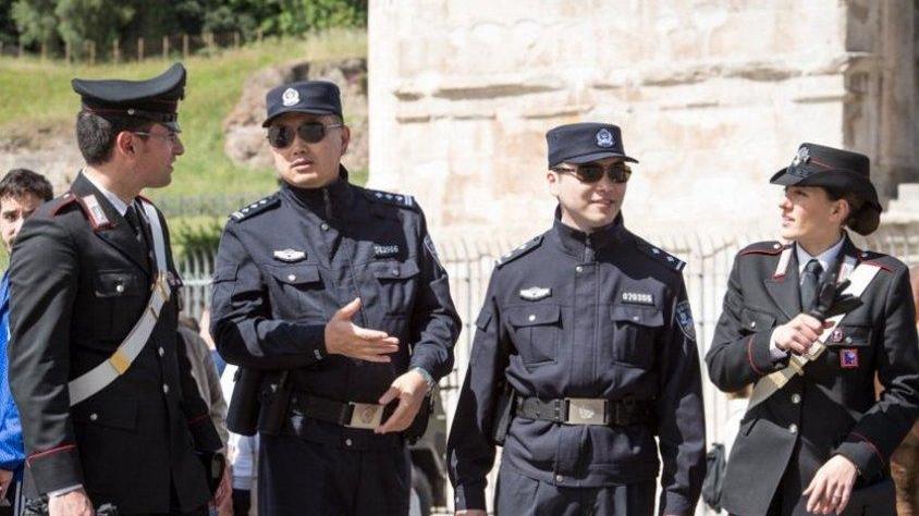 Arrivano i poliziotti cinesi ma saranno disarmati