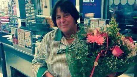 Addio Daniela, 40 anni da cassiera