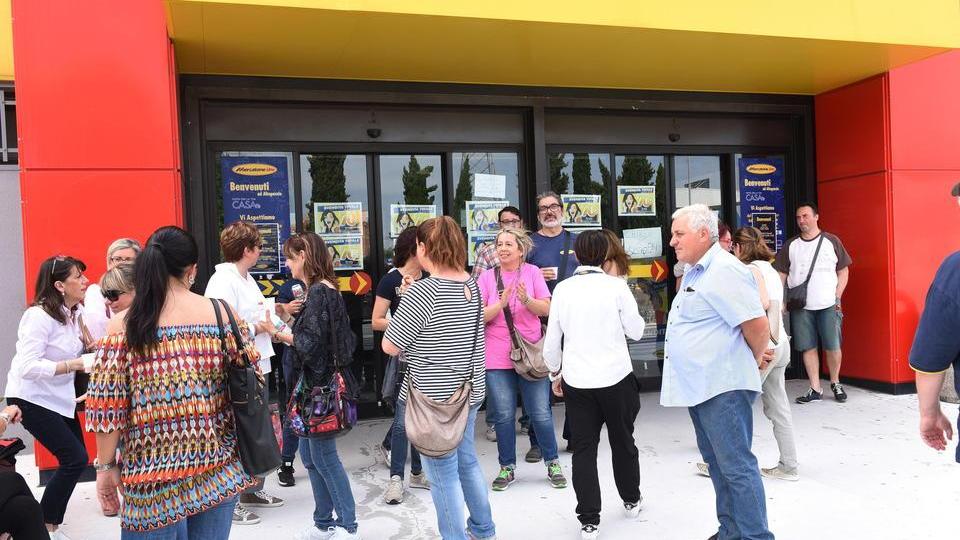 Mercatone Uno, 56 persone rischiano il posto