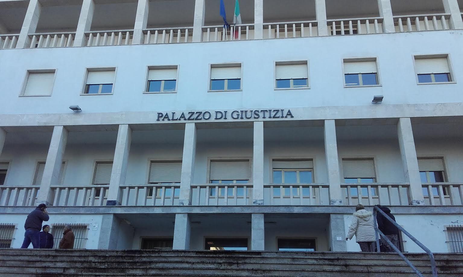 Pesanti avances alle sue atlete: il pm chiede 3 anni e 6 mesi per il coach