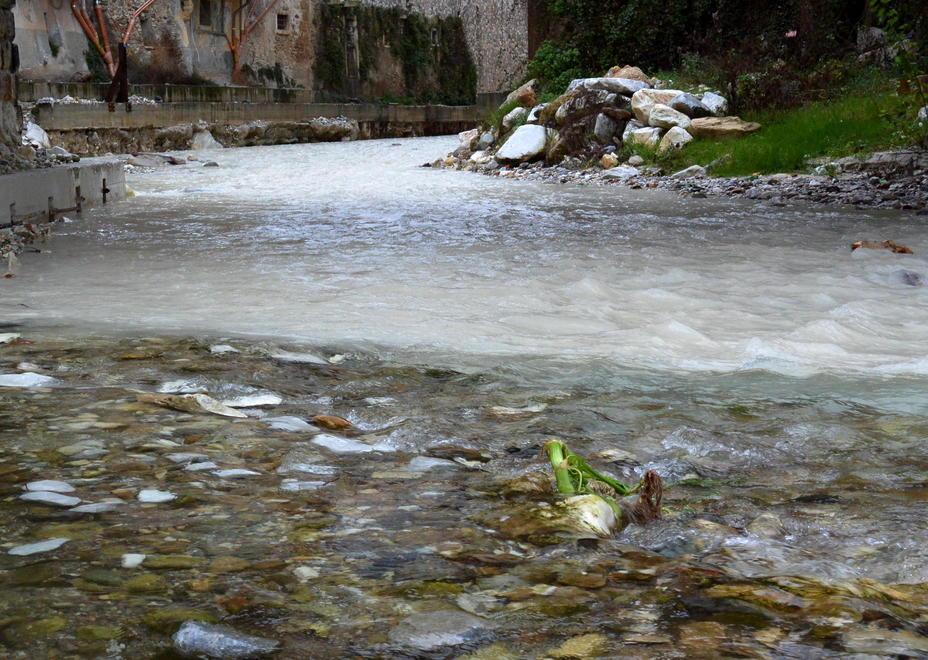 Marmettola nei fiumi: nove denunciati 