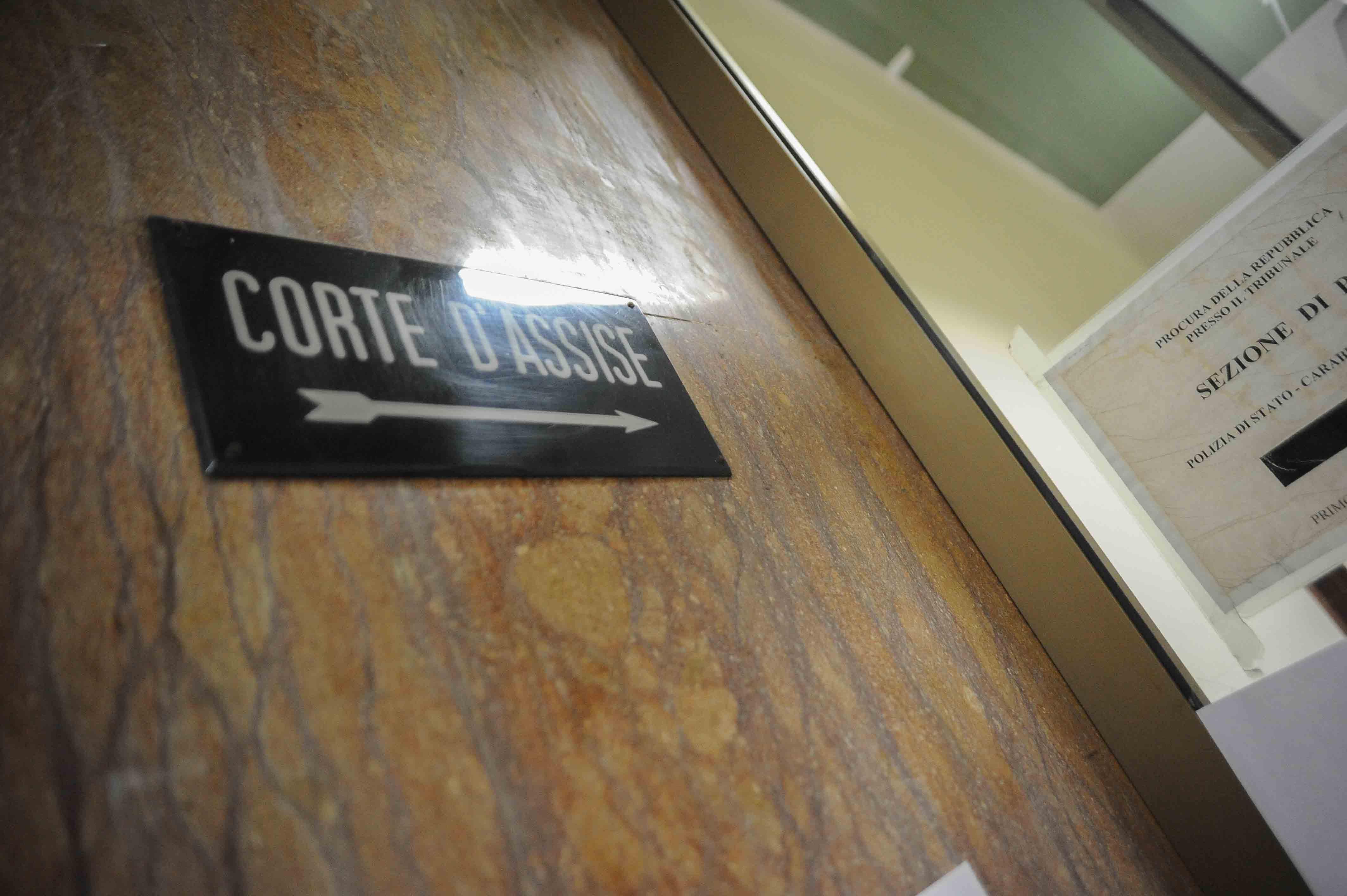 Fu paciere in una lite e venne ucciso: il pm chiede due condanne 