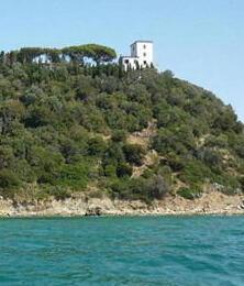 A Cala Civette spuntano 150 posti auto