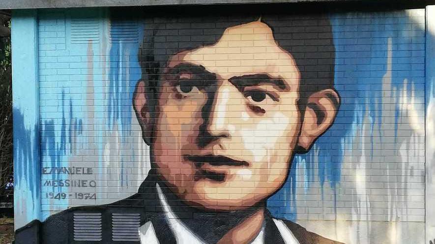 Una serata passeggiando tra i murales della legalità