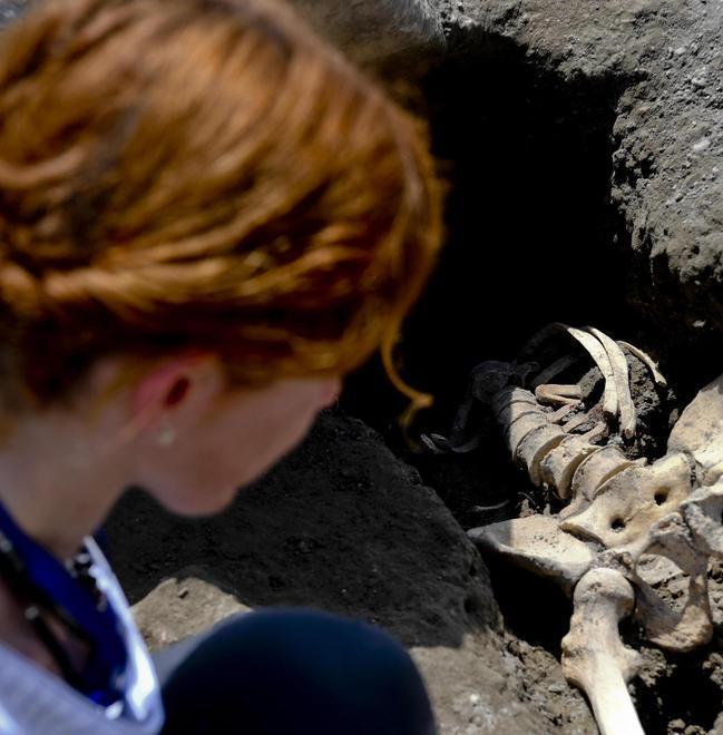 L’ultimo uomo di Pompei travolto da un masso