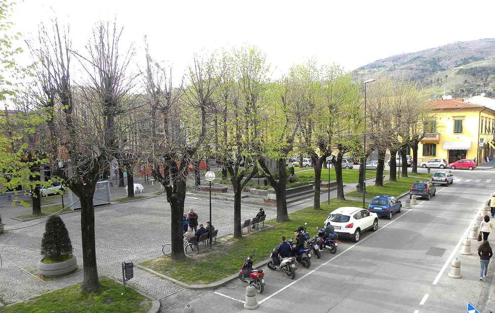 Mille firme per dire no al rifacimento di piazza Matteotti 