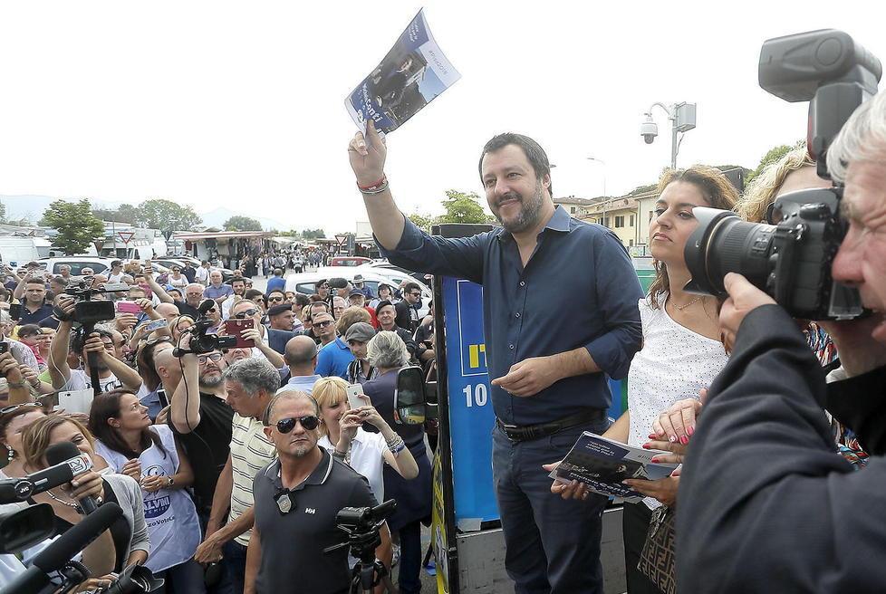 La Lega strizza l’occhio a M5S anche per le amministrative 