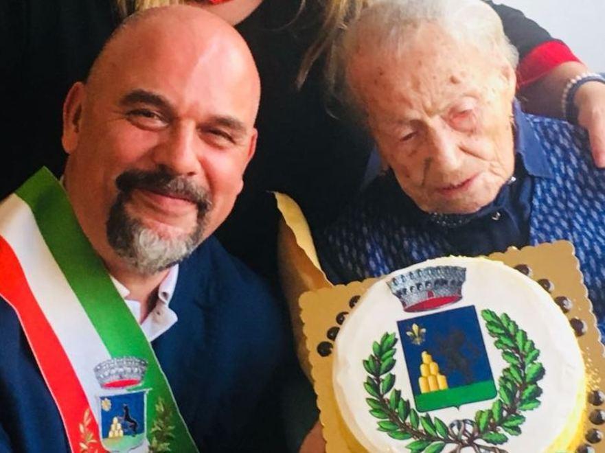 Il compleanno da record di Pina: 116 anni 