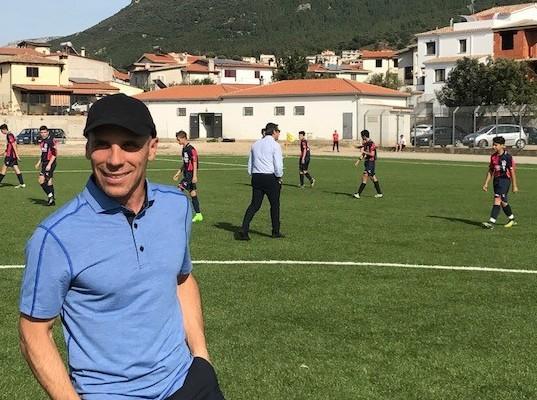 In campo a Oliena nel nome di Zola 