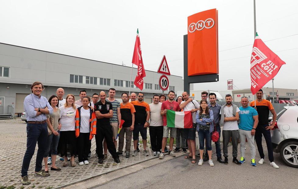 Alta adesione allo sciopero della Tnt-Fedex 