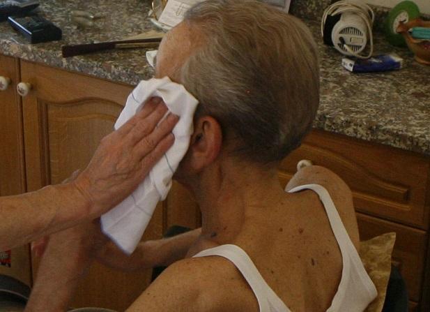 Maltrattava il padre, arrestato un minorenne