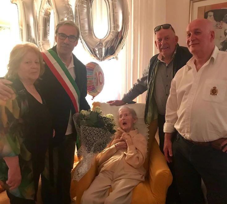 Ponte a Elsa festeggia i cento anni di Lavinia 