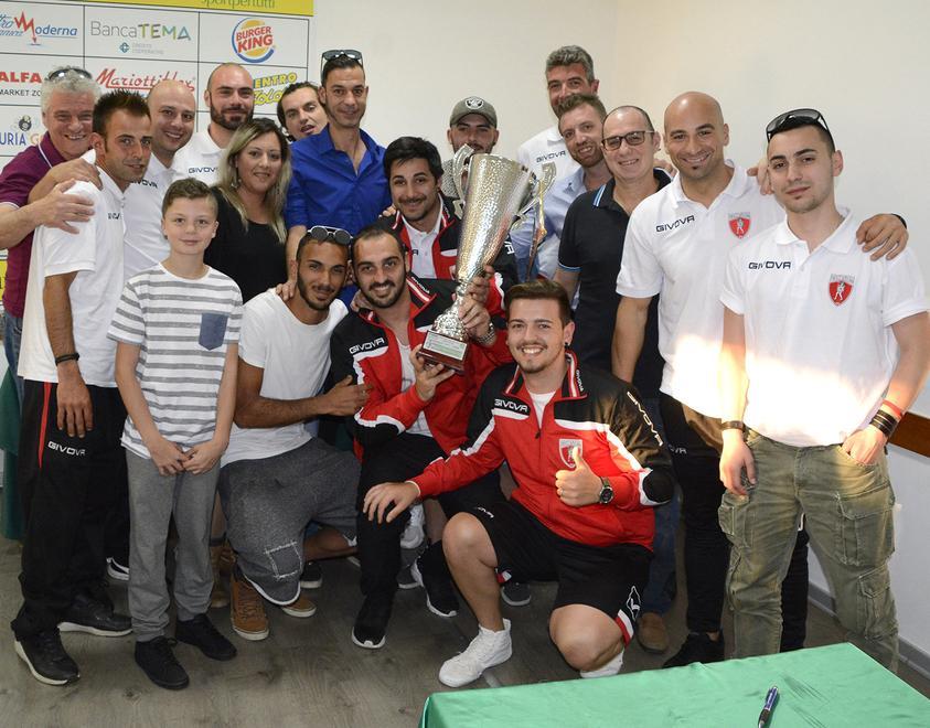 Premiazioni e sorrisi: una festa per lo sport