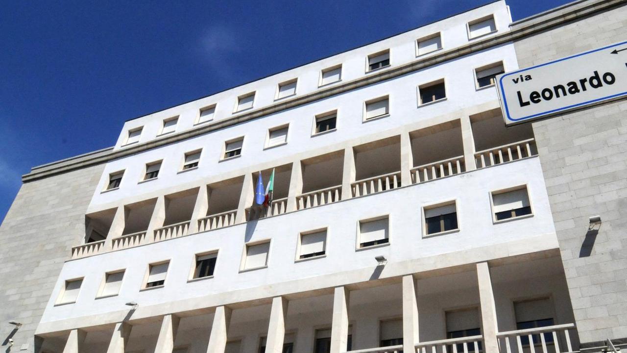 Rissa aggravata e lesioni, cinque assoluzioni
