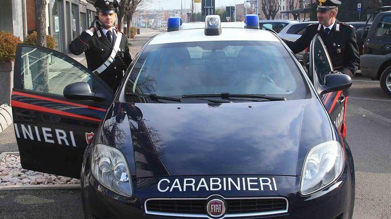 Scippata da una donna in centro