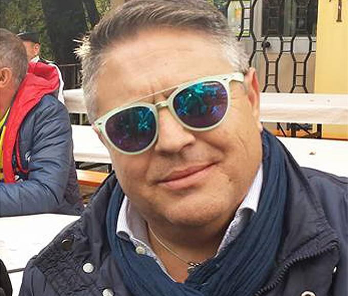 Da Sorso scrive a Trump: "Vogliamo il dollaro"