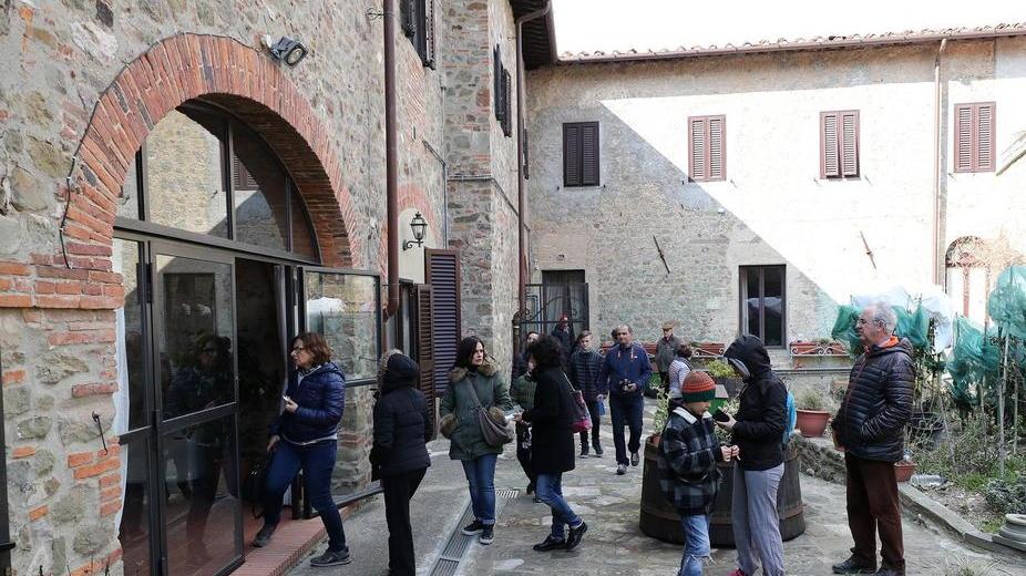 Una visita guidata nell’antico borgo di Montecatini Alto (foto Nucci)