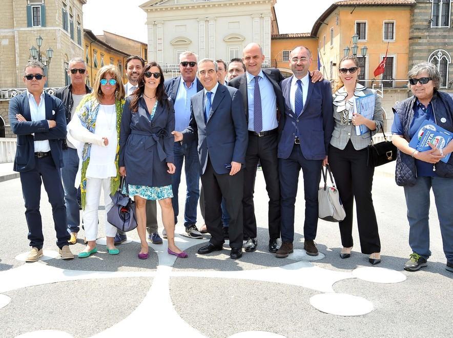 Oggi Galliani e lunedì arriva Antonio Tajani 