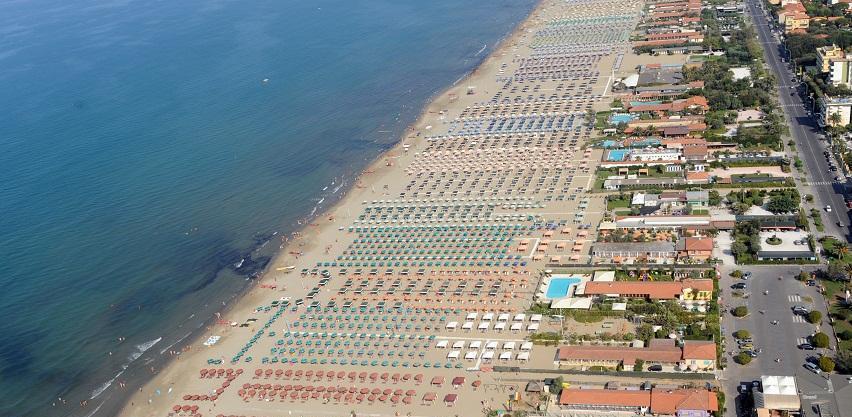 Sos degli albergatori: Marina a rischio decadenza 