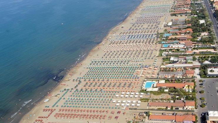 Sos degli albergatori: Marina a rischio decadenza