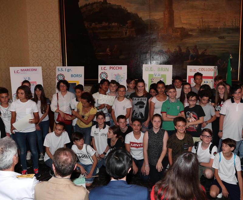 La nostra Costituzione ecco gli studenti premiati in Prefettura 
