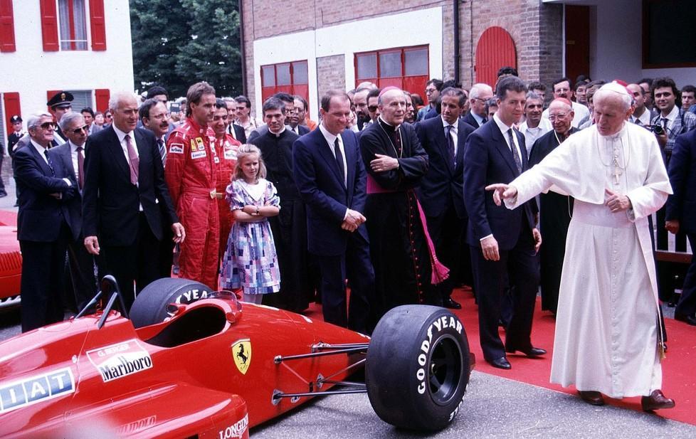Modena, trent’anni fa l’abbraccio a papa Wojtyla 