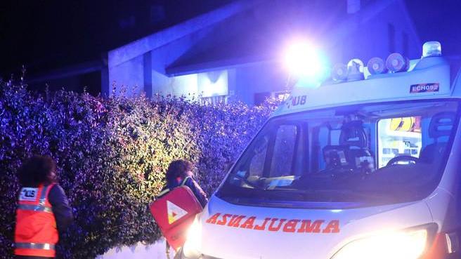 Soffoca con un boccone, grave un 42enne al bar