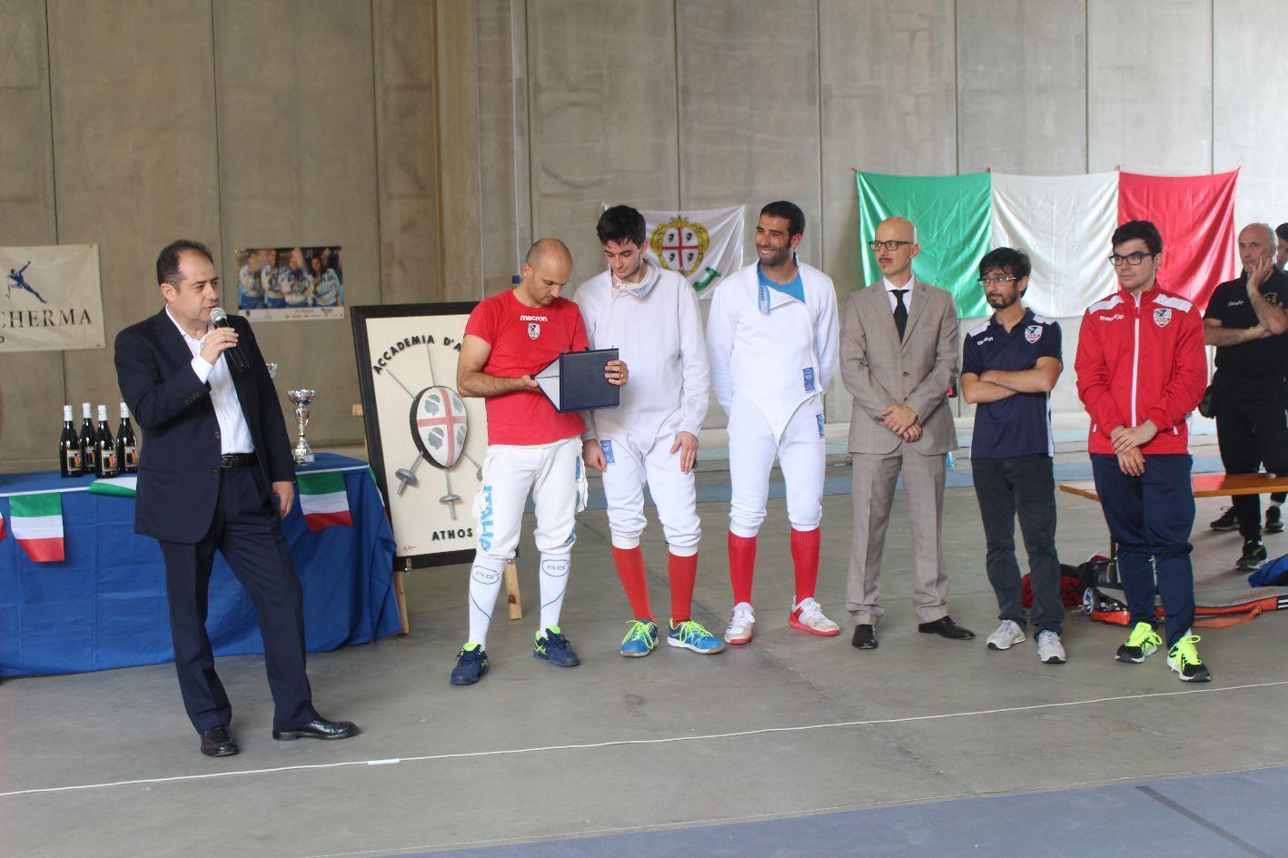 Scherma, Francesca Costa e Roberto Fuccaro campioni regionali di spada