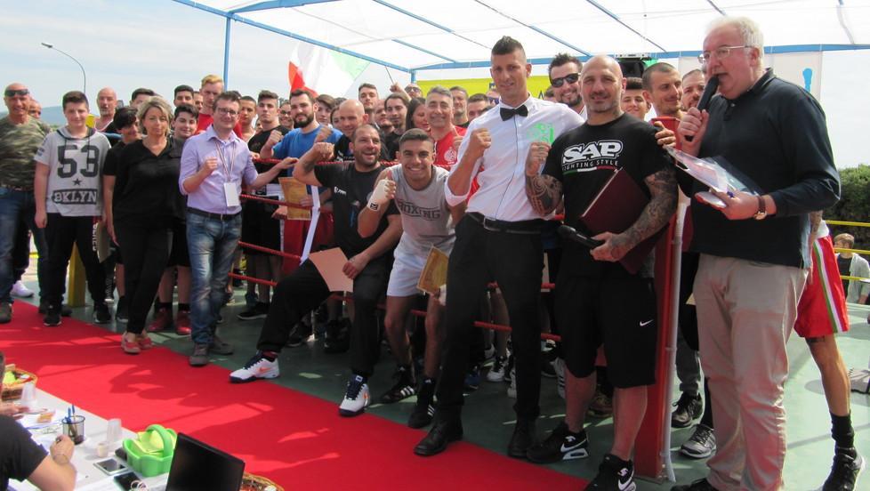 Pugilato, campioni senza ring «Aiutateci a trovare una sede» 