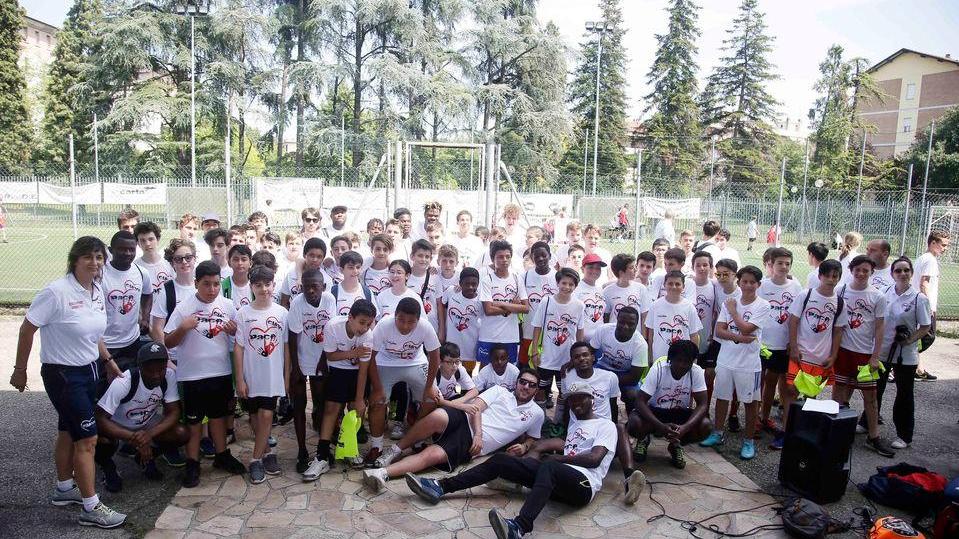 Un pallone e 150 bambini contro le discriminazioni