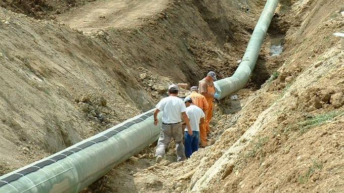 Guerra sulla tariffa del gas: «Stesso prezzo per l’isola»