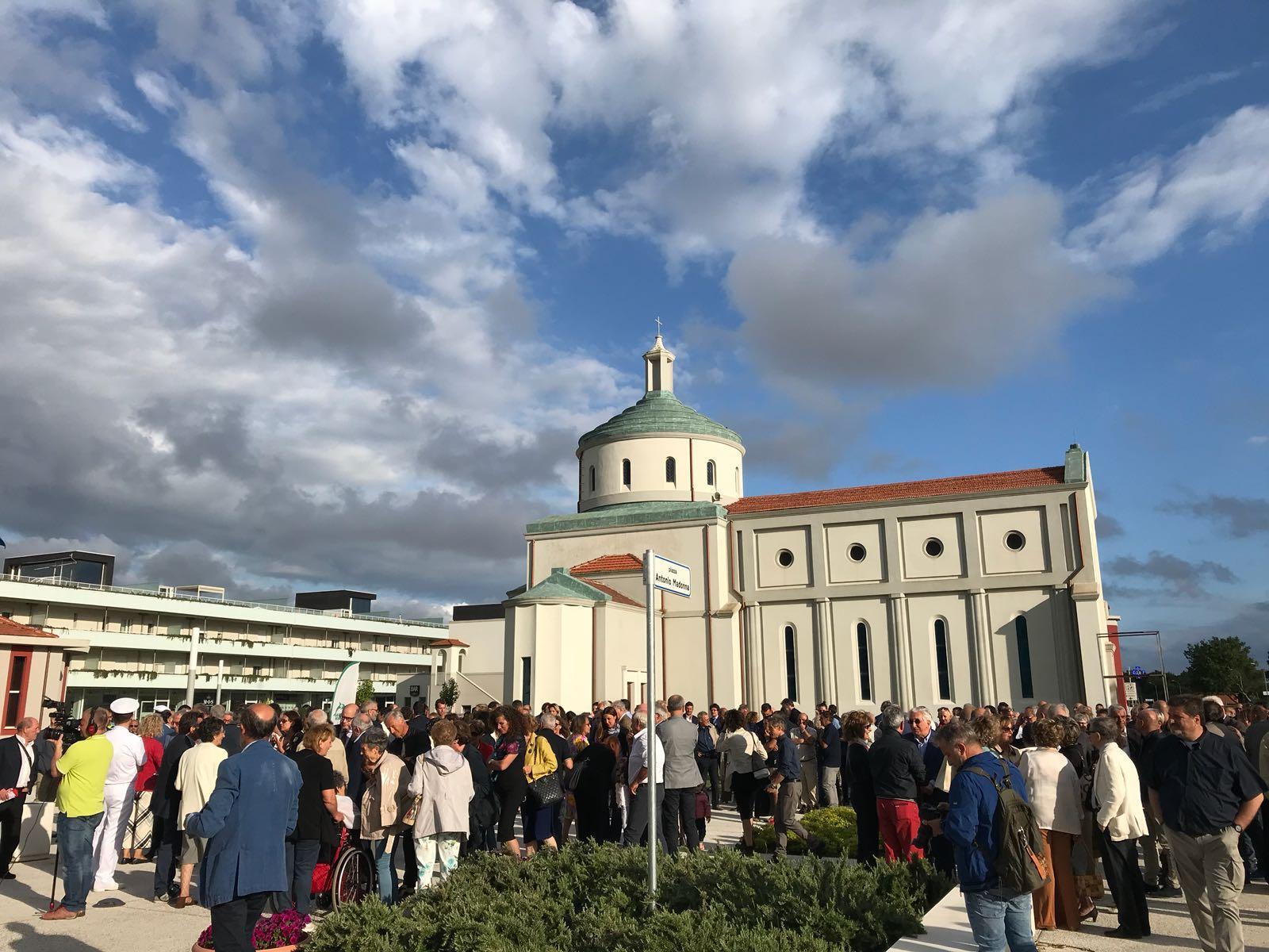 Un momento dell'inaugurazione a Calambrone