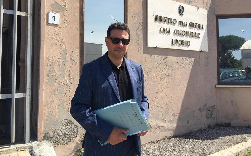 Viceprefetto arrestato, interrogato per oltre 2 ore: Daveti respinge le accuse 
