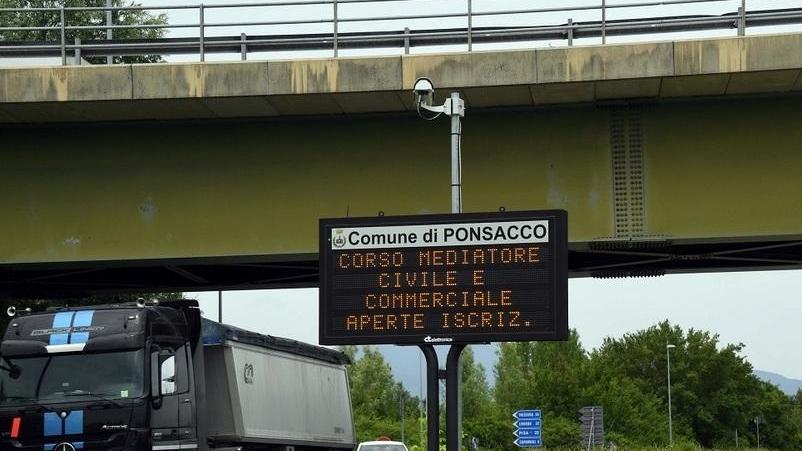 Tre secondi per scoprire tutte le auto fuorilegge