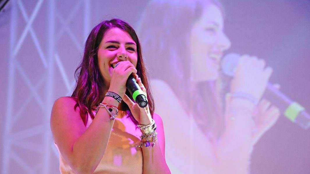 Federica Carta, al vertice delle classifiche l'anno scorso con "Irraggiungibile"