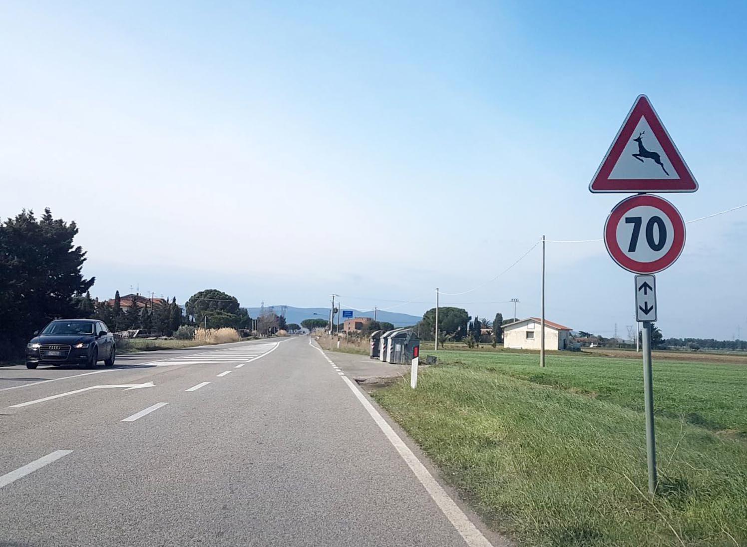 Sulla strada della Base geodetica rimarrà anche in estate il limite dei 70 orari (PaBar)