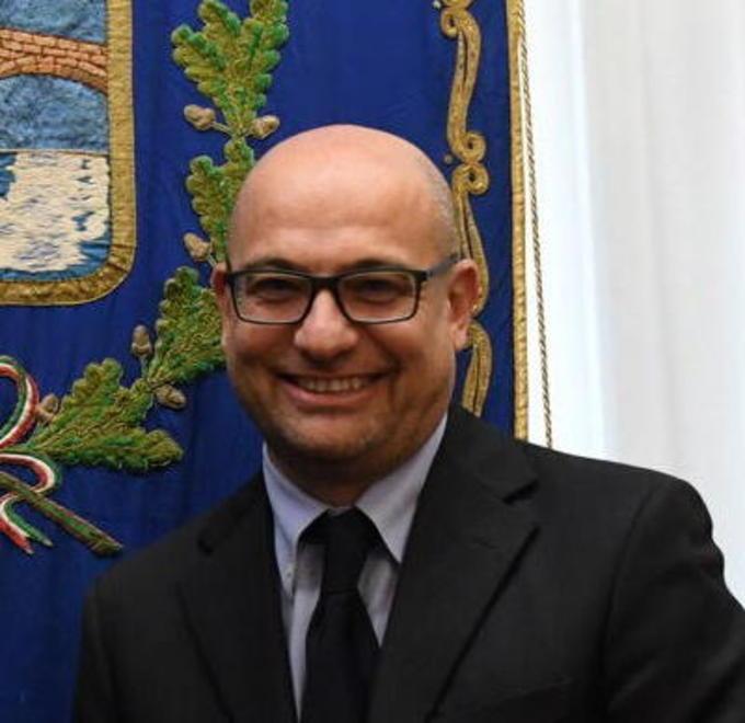 Il sindaco: il frutto di piani urbanistici nel Dente Piaggio