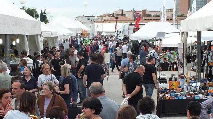 Tra lodi e critiche si tirano le somme della 47ª Fiera mostra