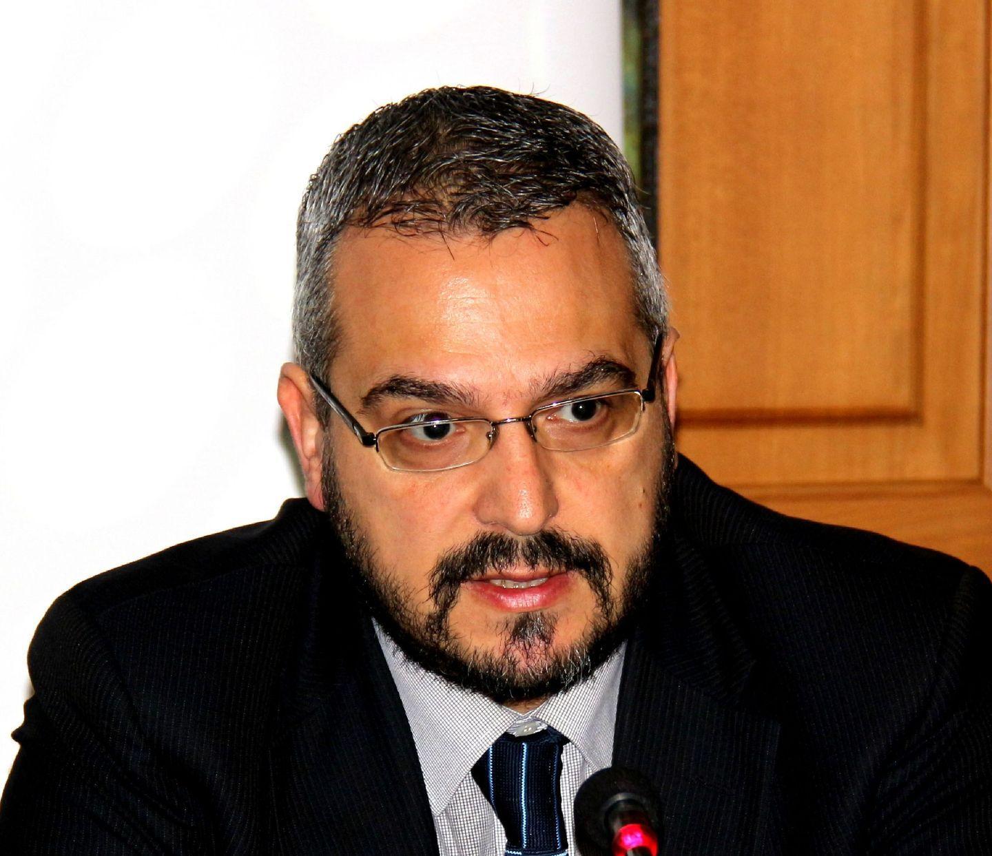 Migranti, appello a Salvini «Sì al Cpr, no ai lager» 