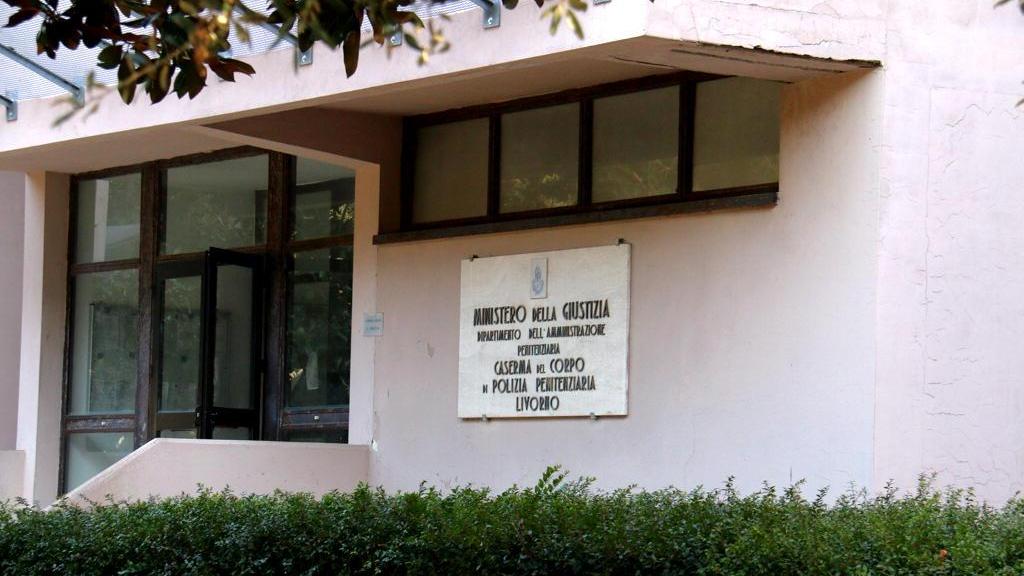 Detenuto si toglie la vita nel carcere delle Sughere