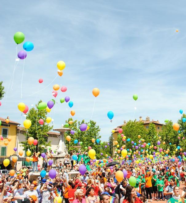 Manifestazione per la pace con i bambini e le associazioni