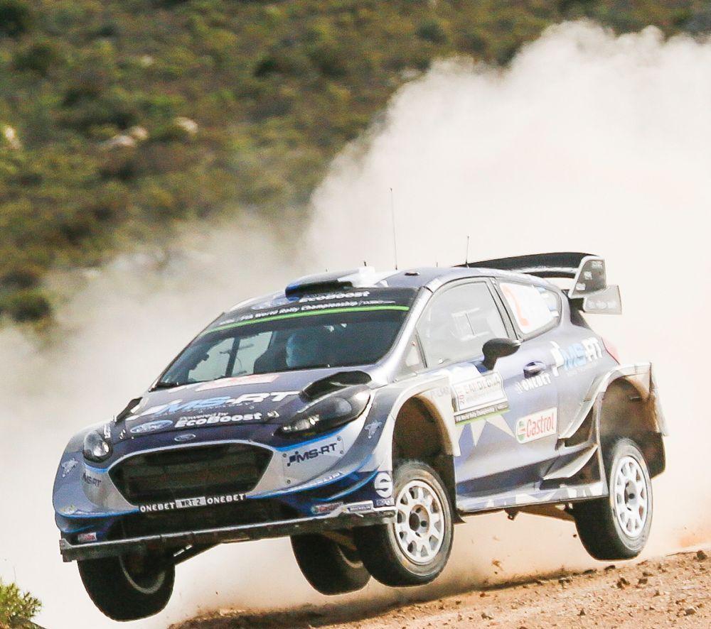 Rally Sardegna: semaforo verde, parlano i motori 
