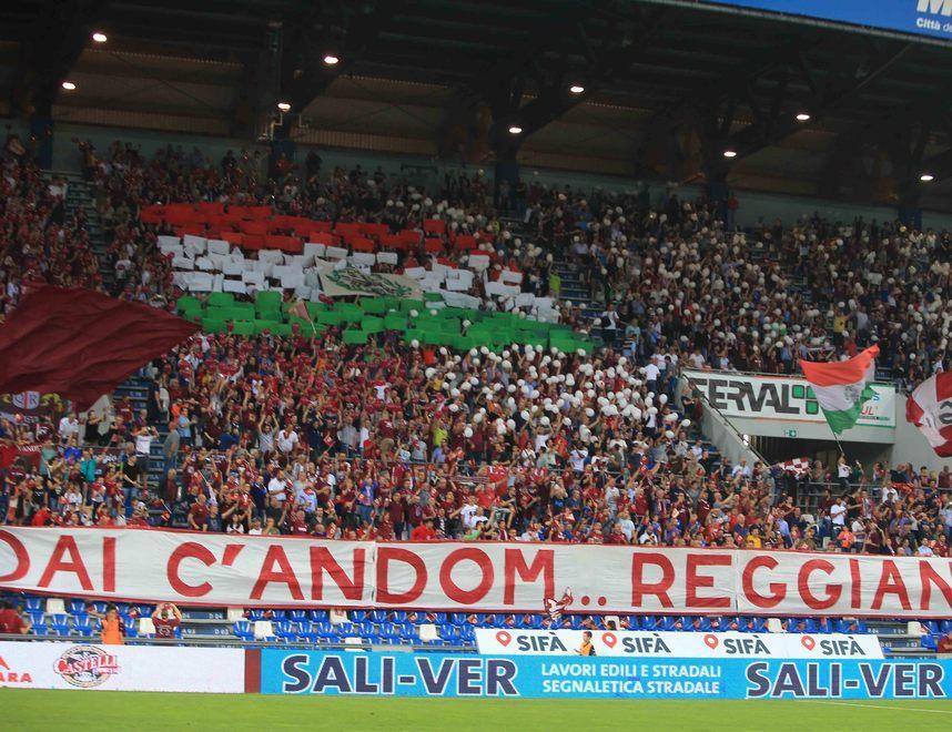 Oggi al Mirabello l’abbraccio alla Regia 