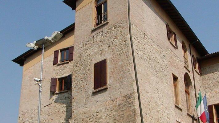 È una sfida a tre per la guida del Comune