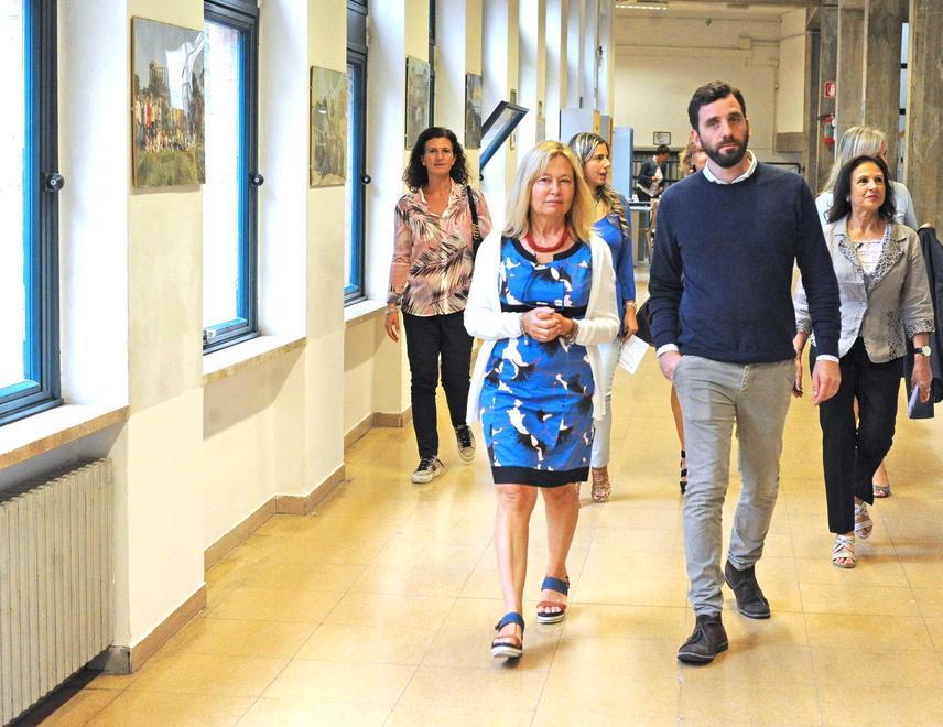 Il sindaco Tomasi in visita alla scuola media Roncalli 