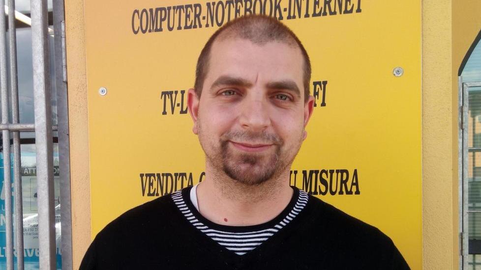 Rubata la Fiat Punto al candidato sindaco del Partito comunista