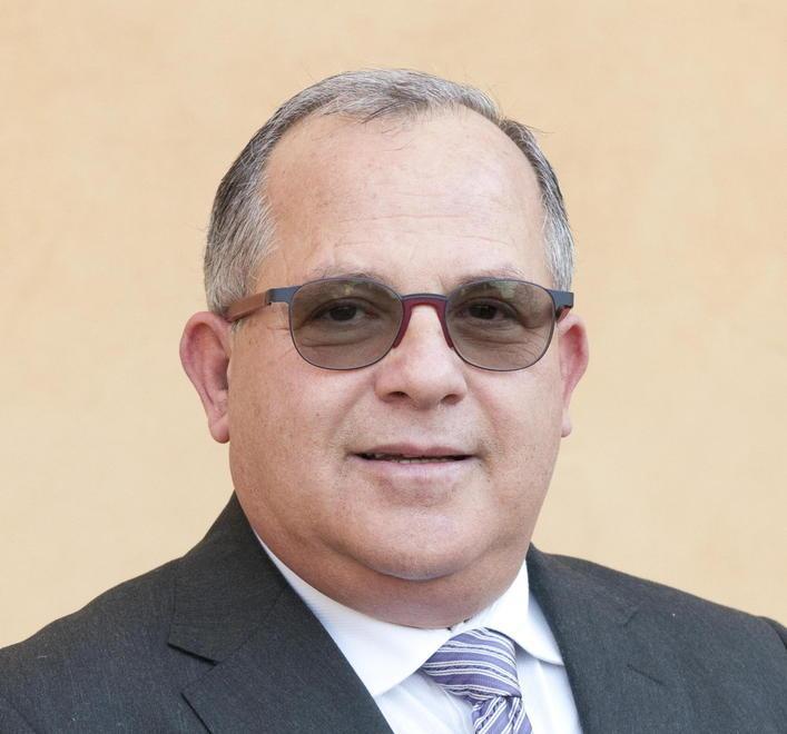 Capolista è il preside Caruso «Una scuola più inclusiva»