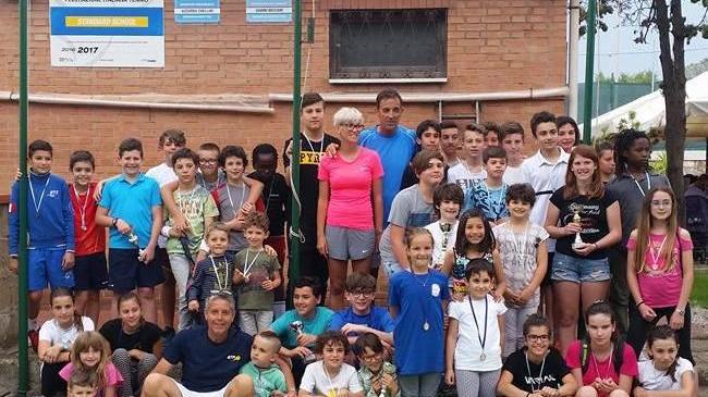 “PuliAmo il circolo”, tutti al lavoro domenica all’Atp